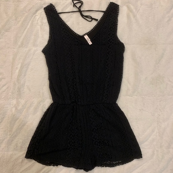 Xhilaration Dresses & Skirts - Black Knit Romper